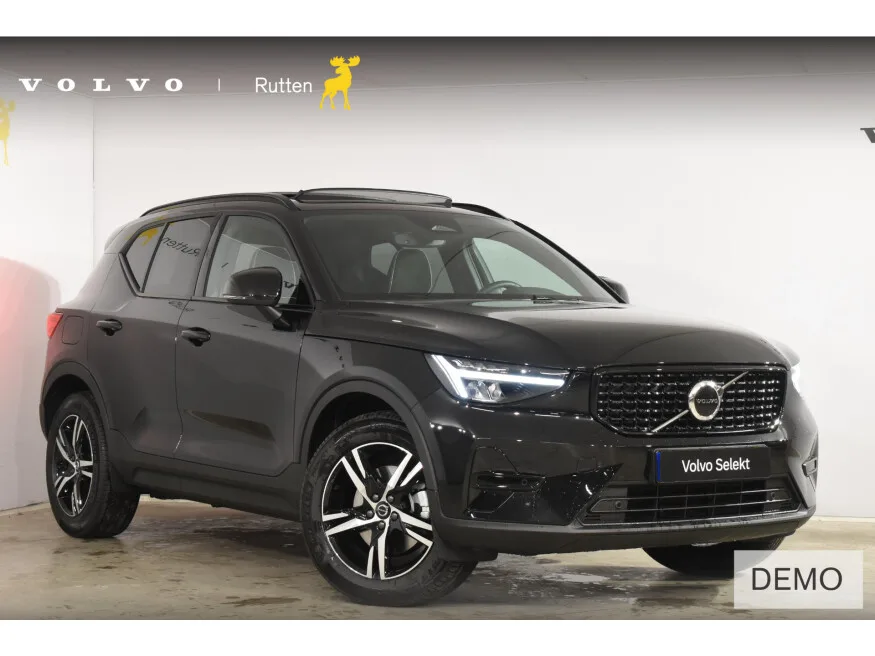 Volvo XC40 (2026) — foto 1