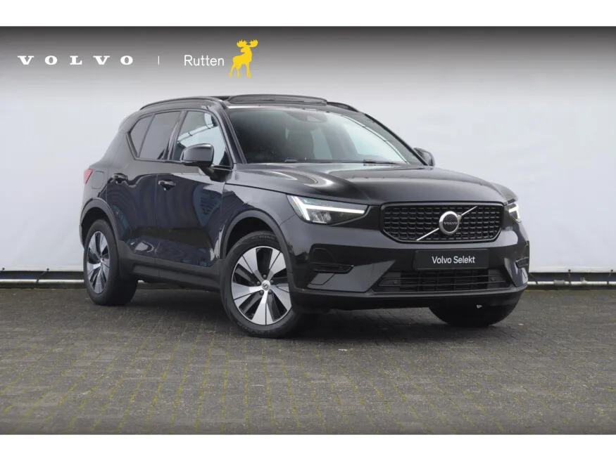 Volvo XC40 (2023) — foto 1