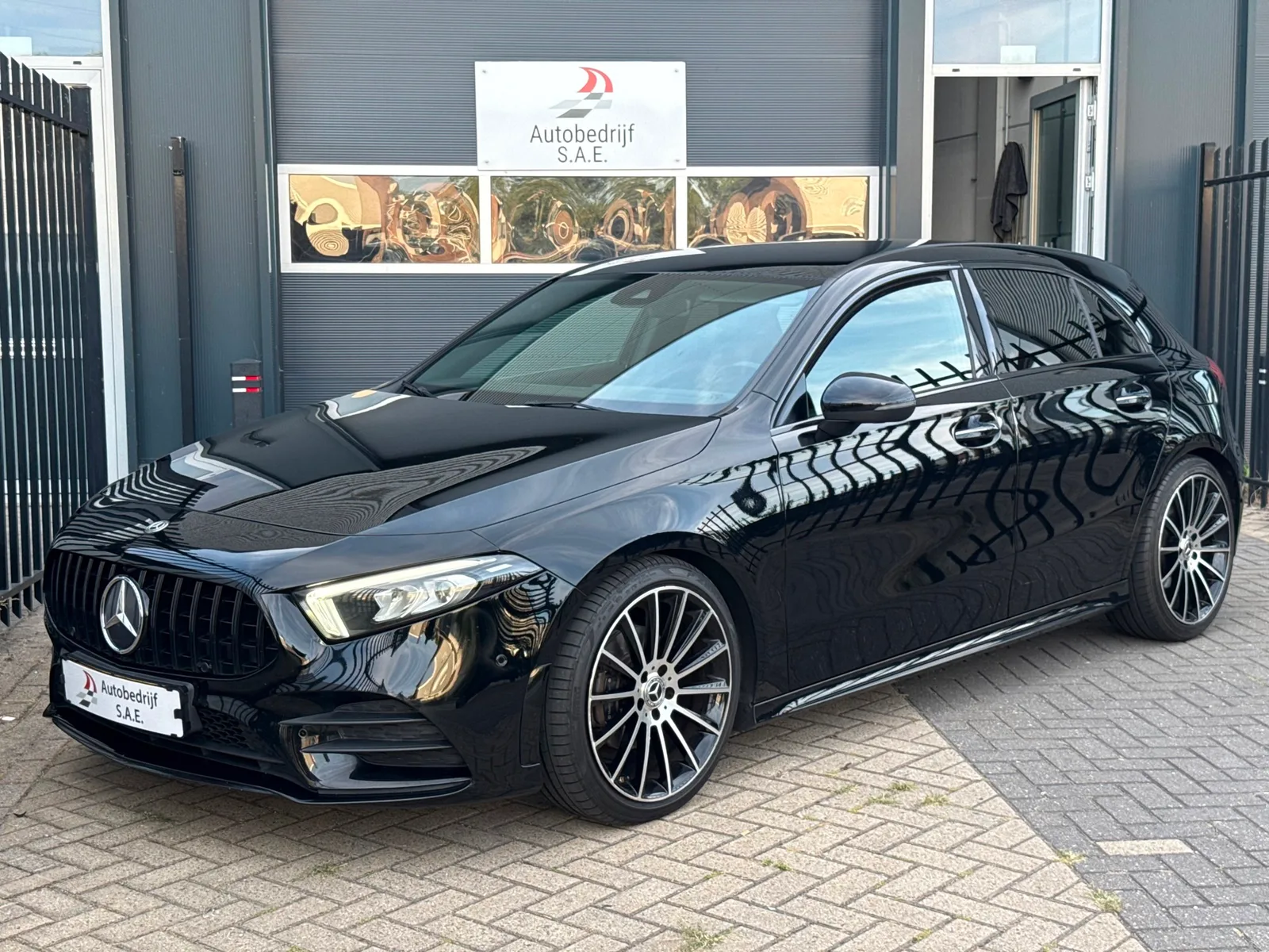 Mercedes-Benz A-Klasse (2019) — foto 1