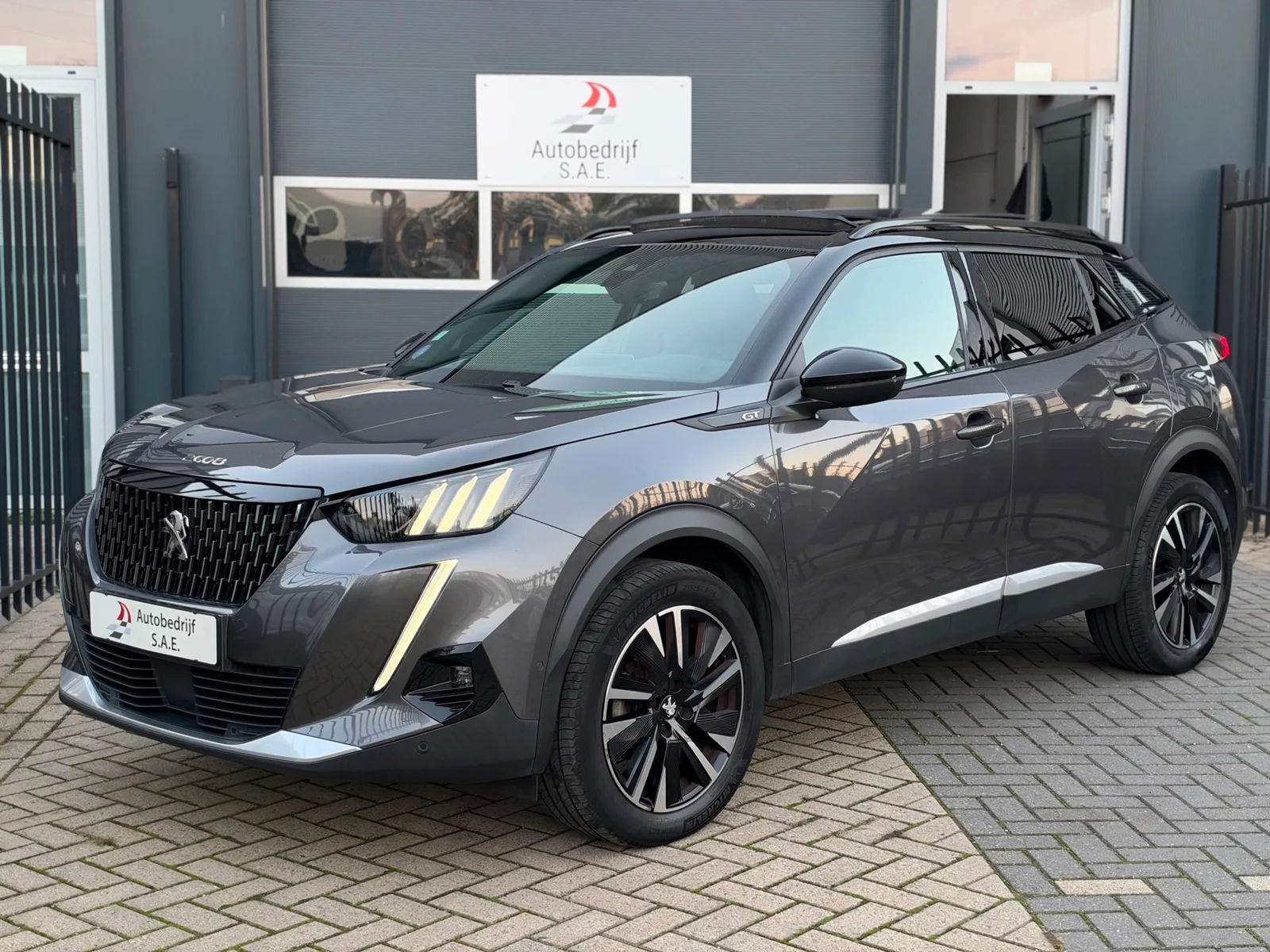Peugeot 2008 (2021) — foto 1