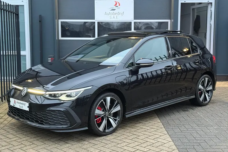 Volkswagen Golf (2021)