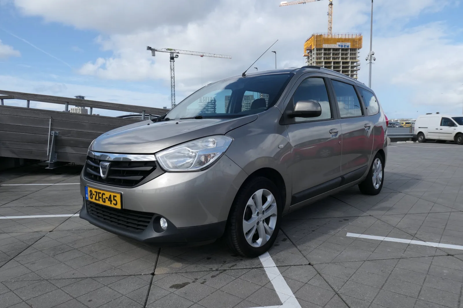 Dacia Lodgy (2014) — foto 1