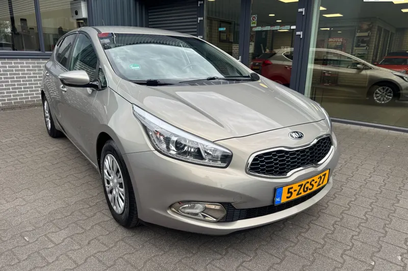 Kia Cee'd (2015)