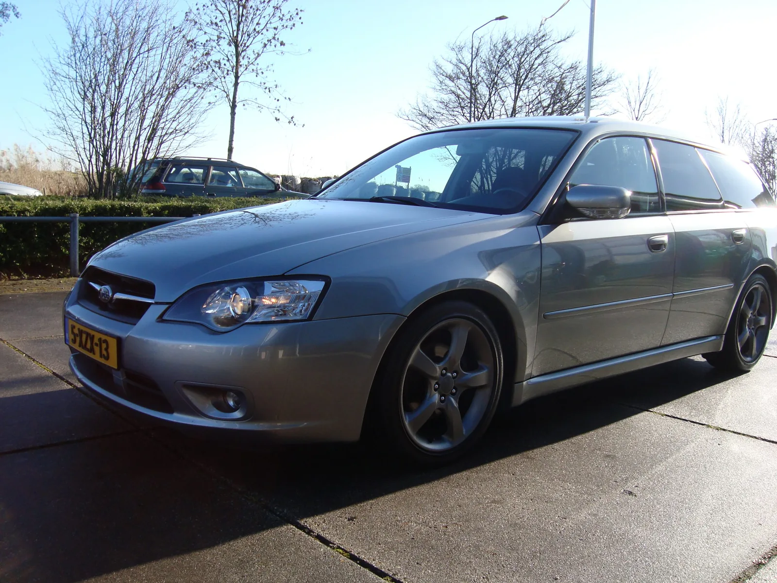Subaru Legacy (2005) — foto 1