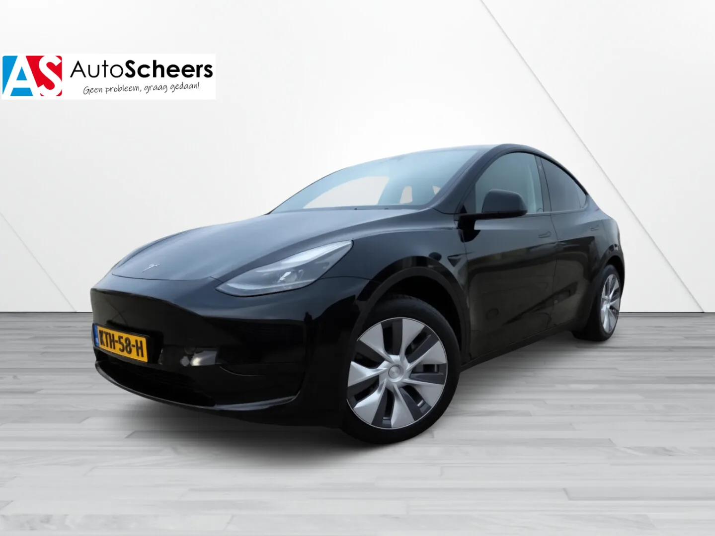 Tesla Model Y (2024) — foto 1