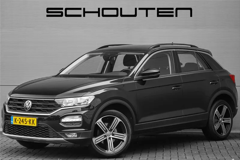 Volkswagen T-Roc (2021)