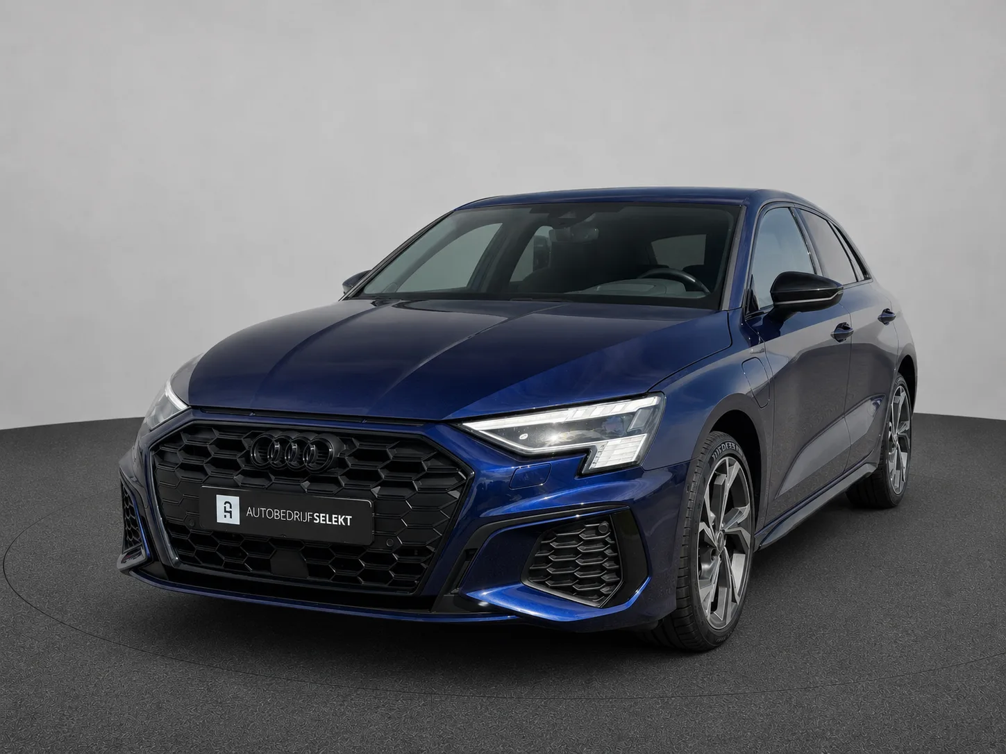 Audi A3 (2021) — foto 1