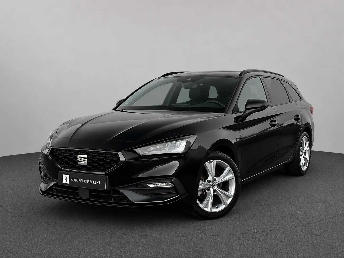 SEAT Leon Sportstourer (2022) — foto 1