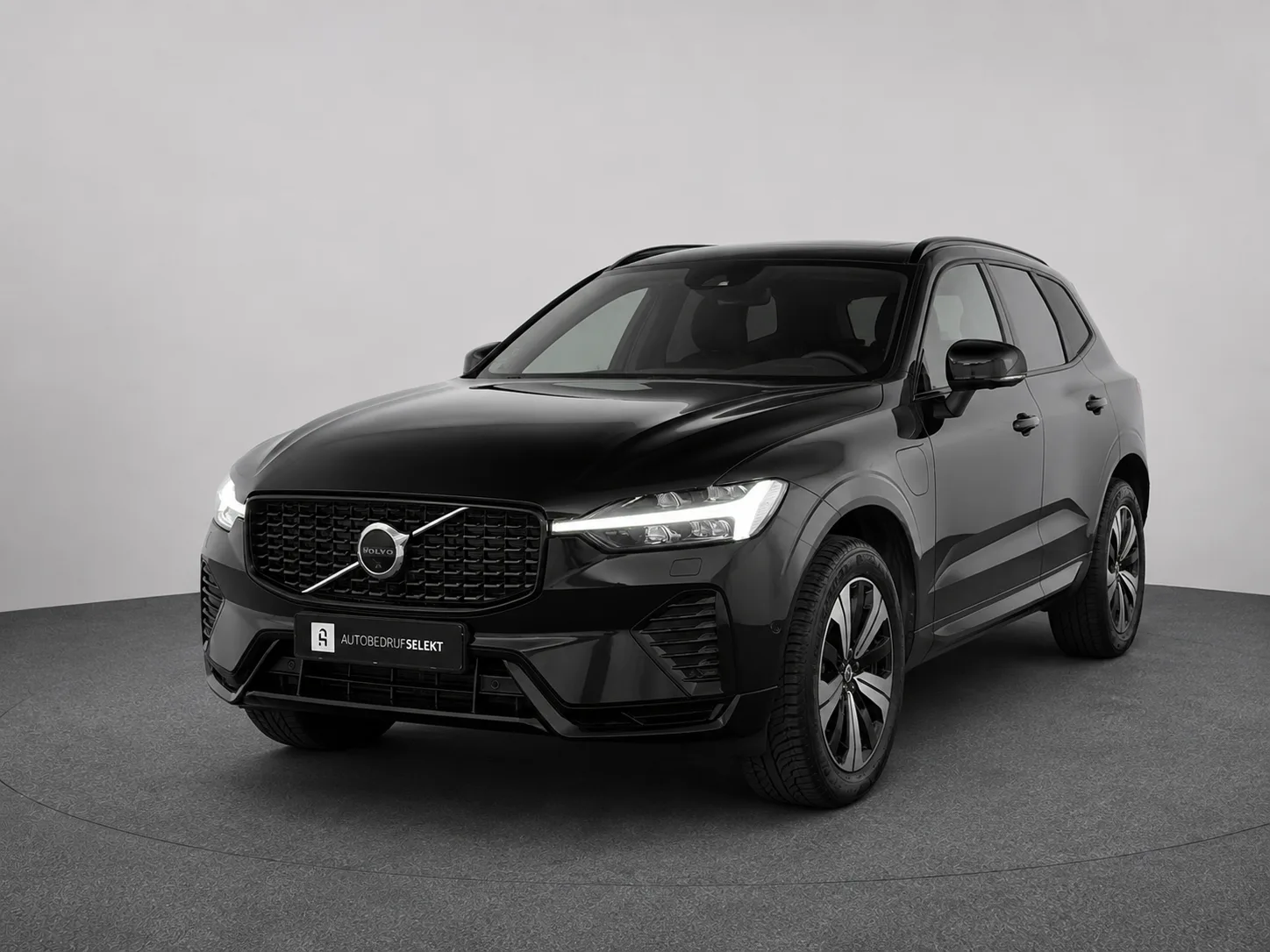 Volvo XC60 (2023) — foto 1