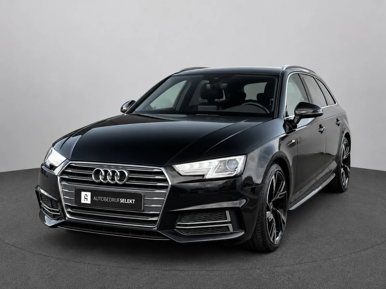 Audi A4 (2016) — foto 1