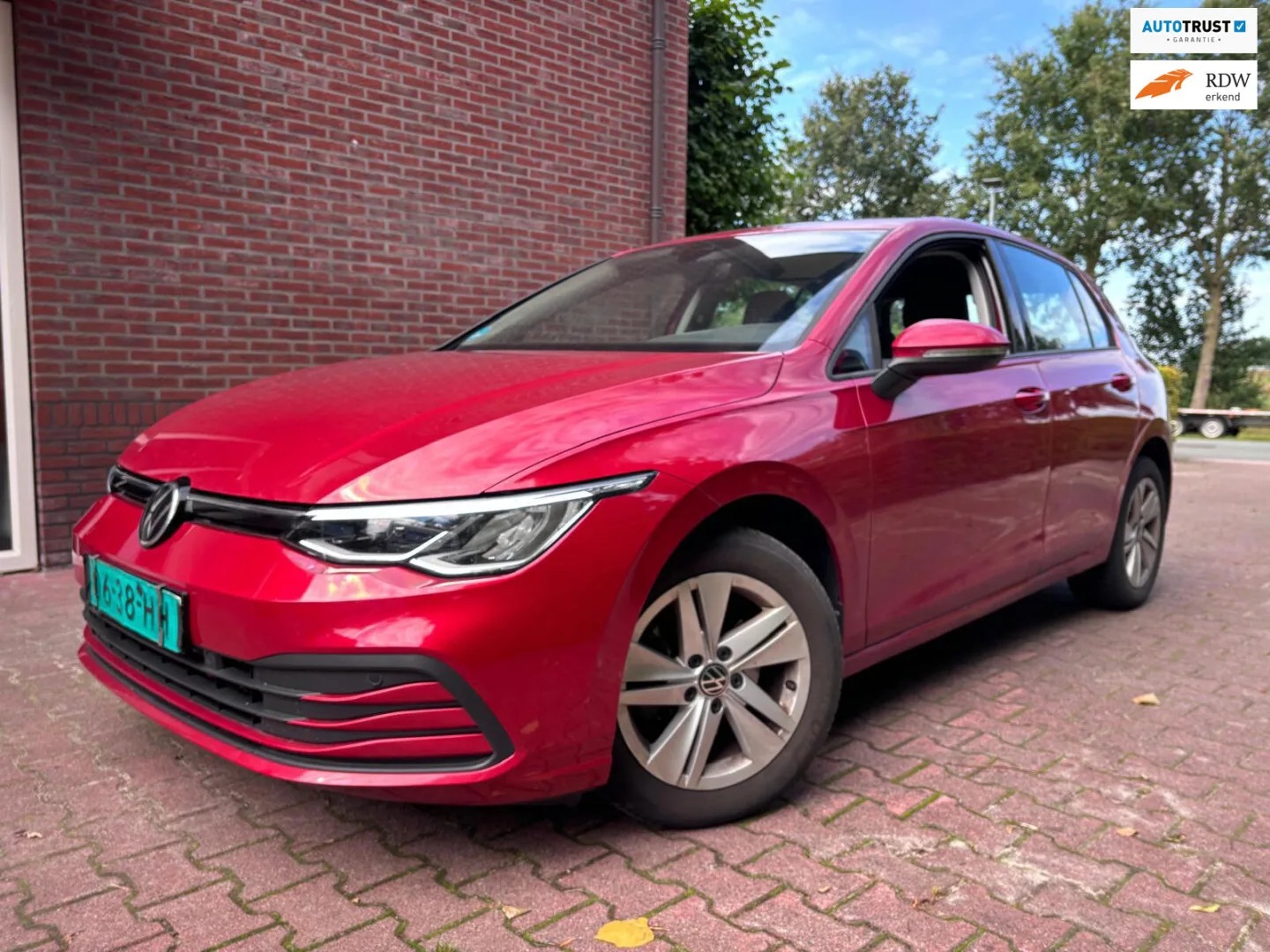 Volkswagen Golf (2020) — foto 1