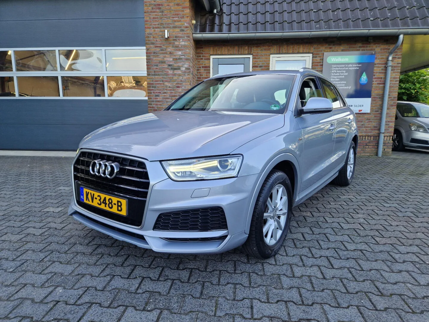 Audi Q3 (2017) — foto 1
