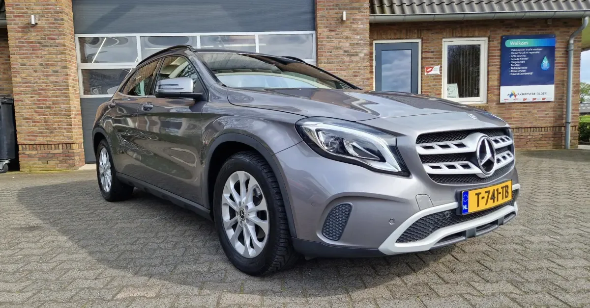 Mercedes-Benz GLA (2019) — foto 1