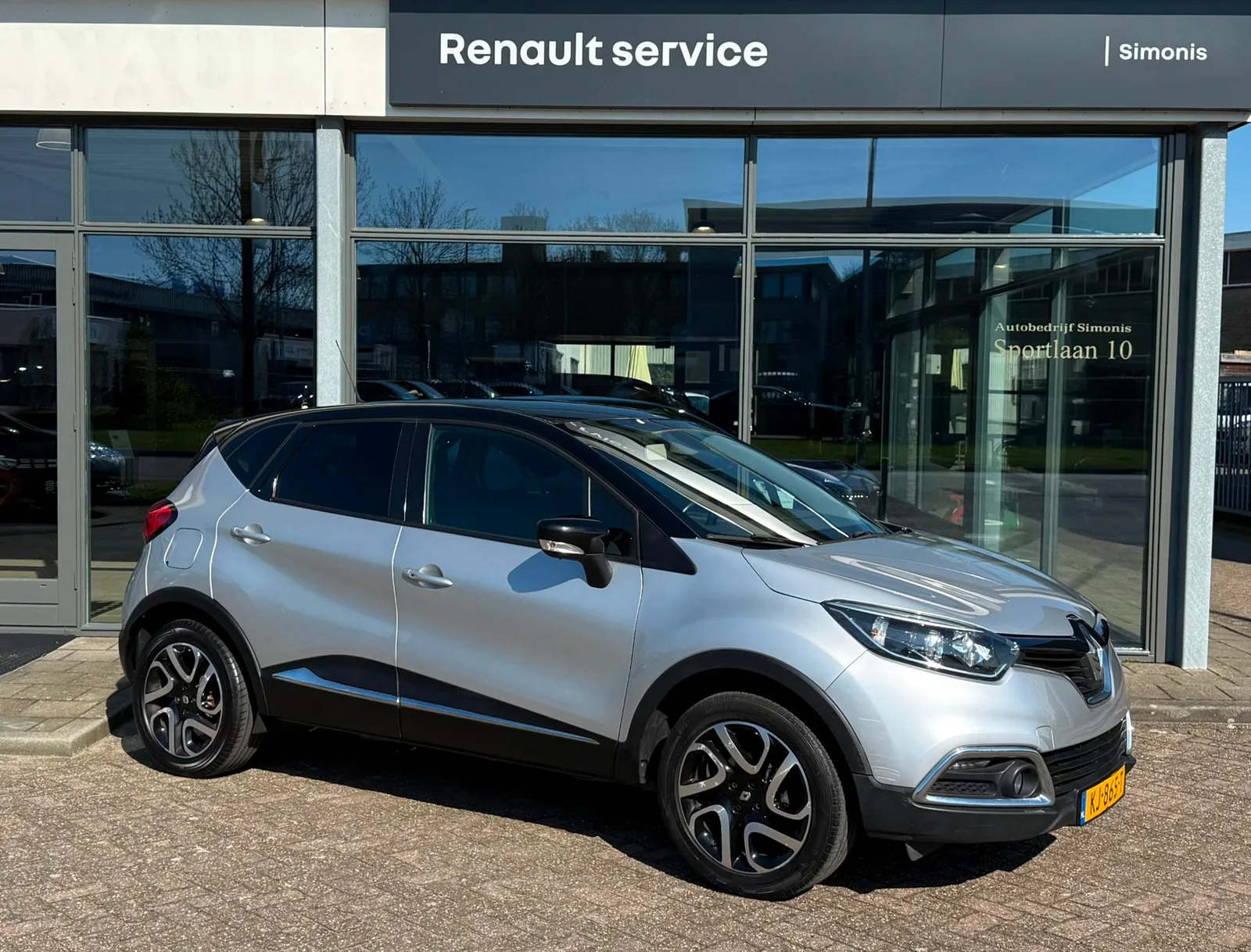 Renault Captur (2016) — foto 1
