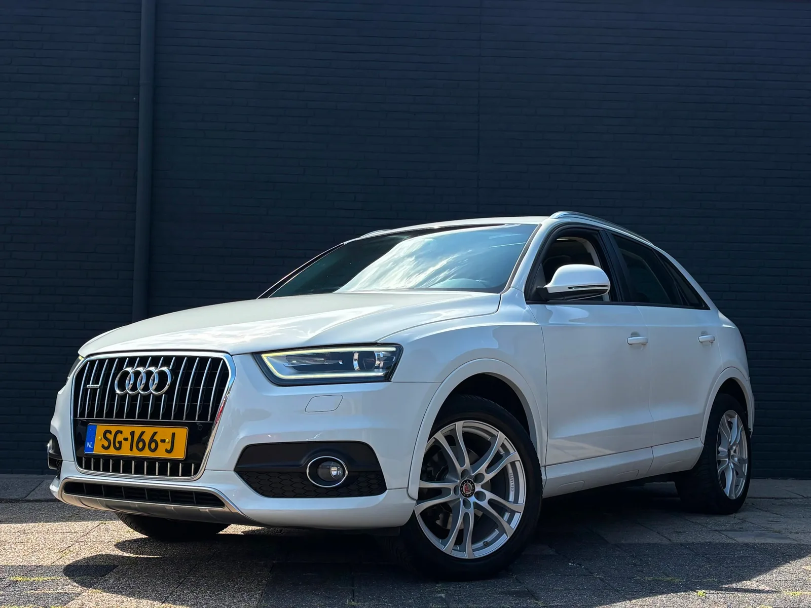 Audi Q3 (2013) — foto 1