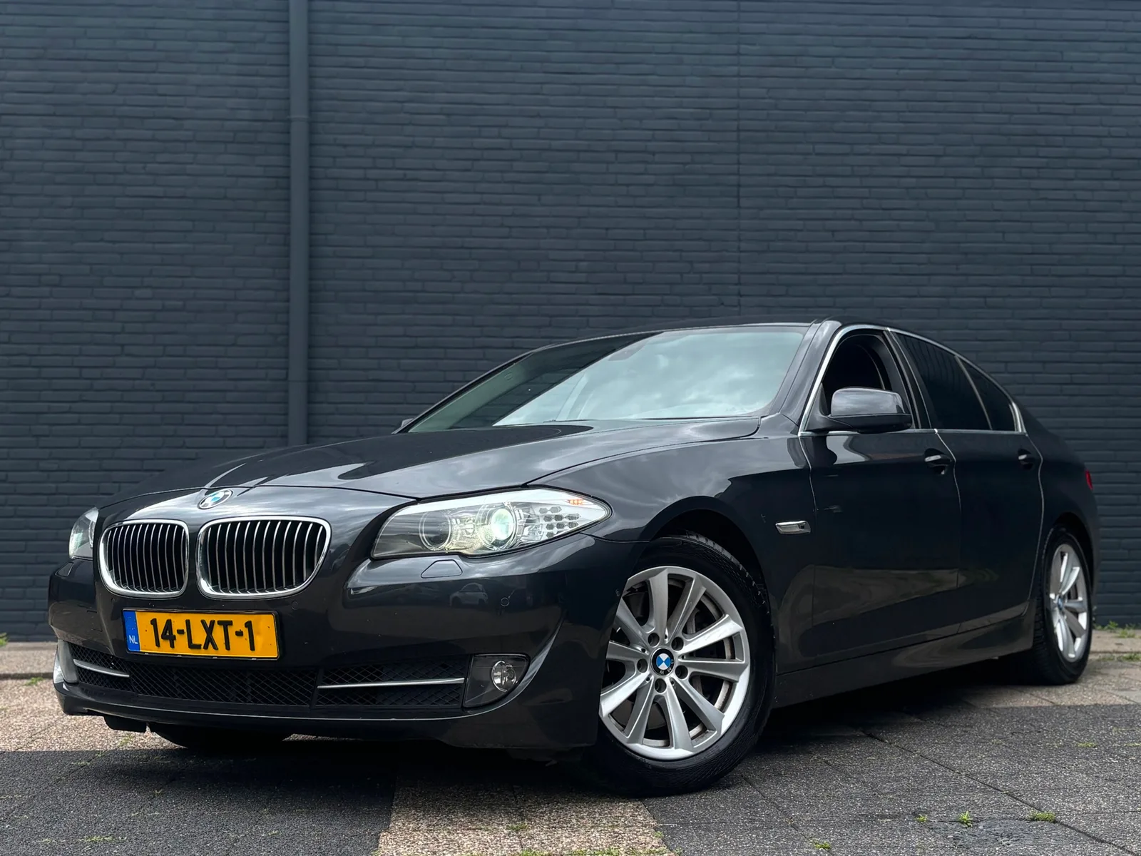 BMW 5-Serie (2010) — foto 1