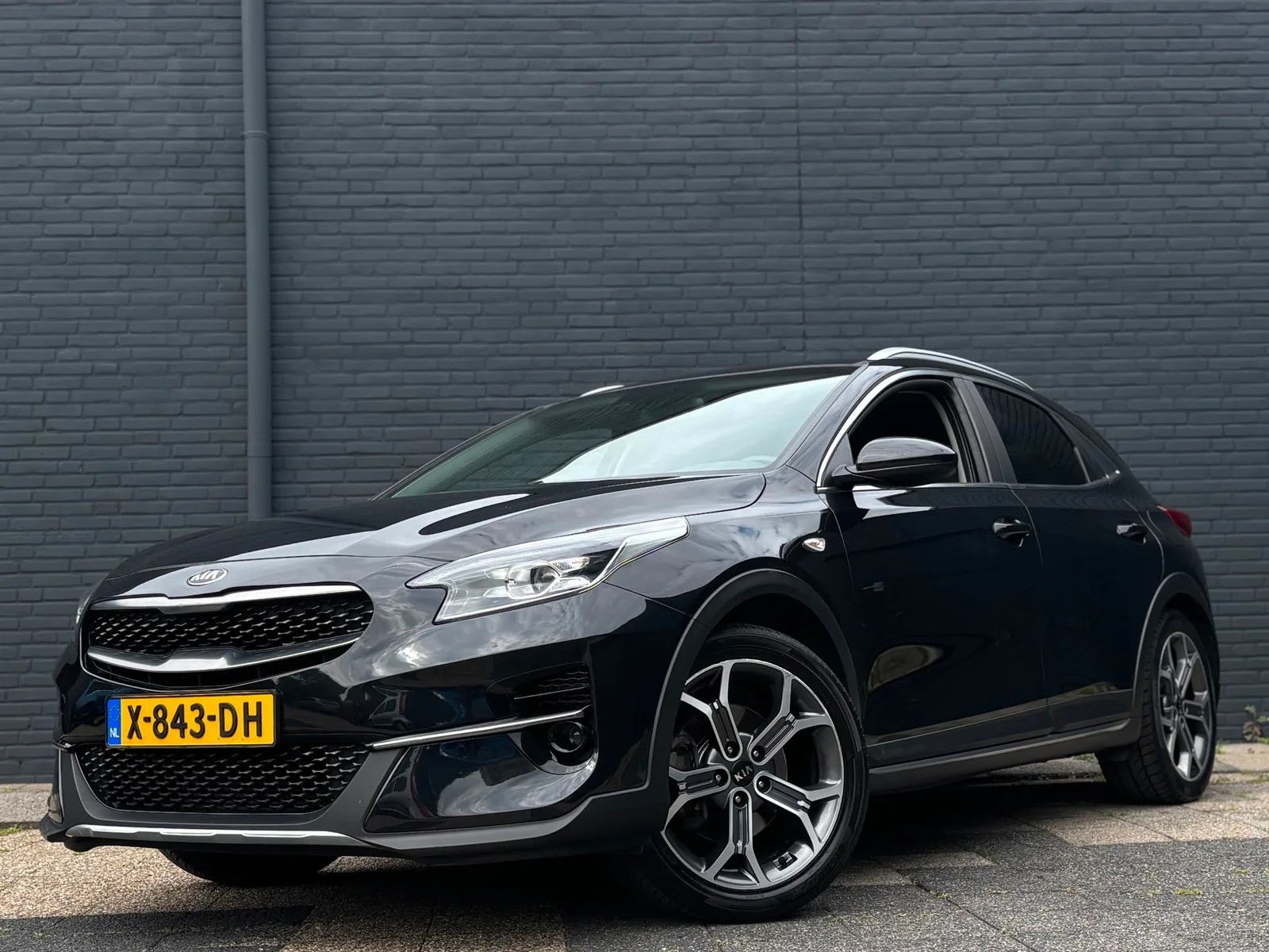 Kia XCeed (2021) — foto 1