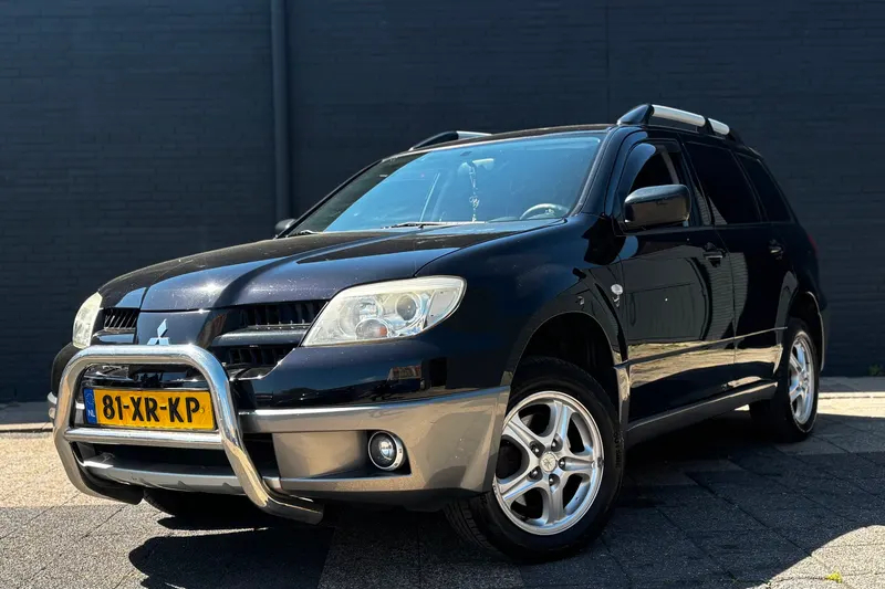 Mitsubishi Outlander (2007)