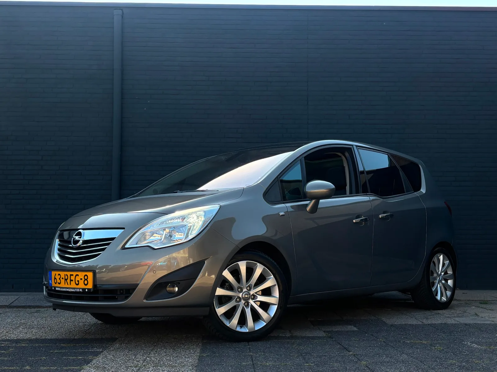 Opel Meriva (2011) — foto 1