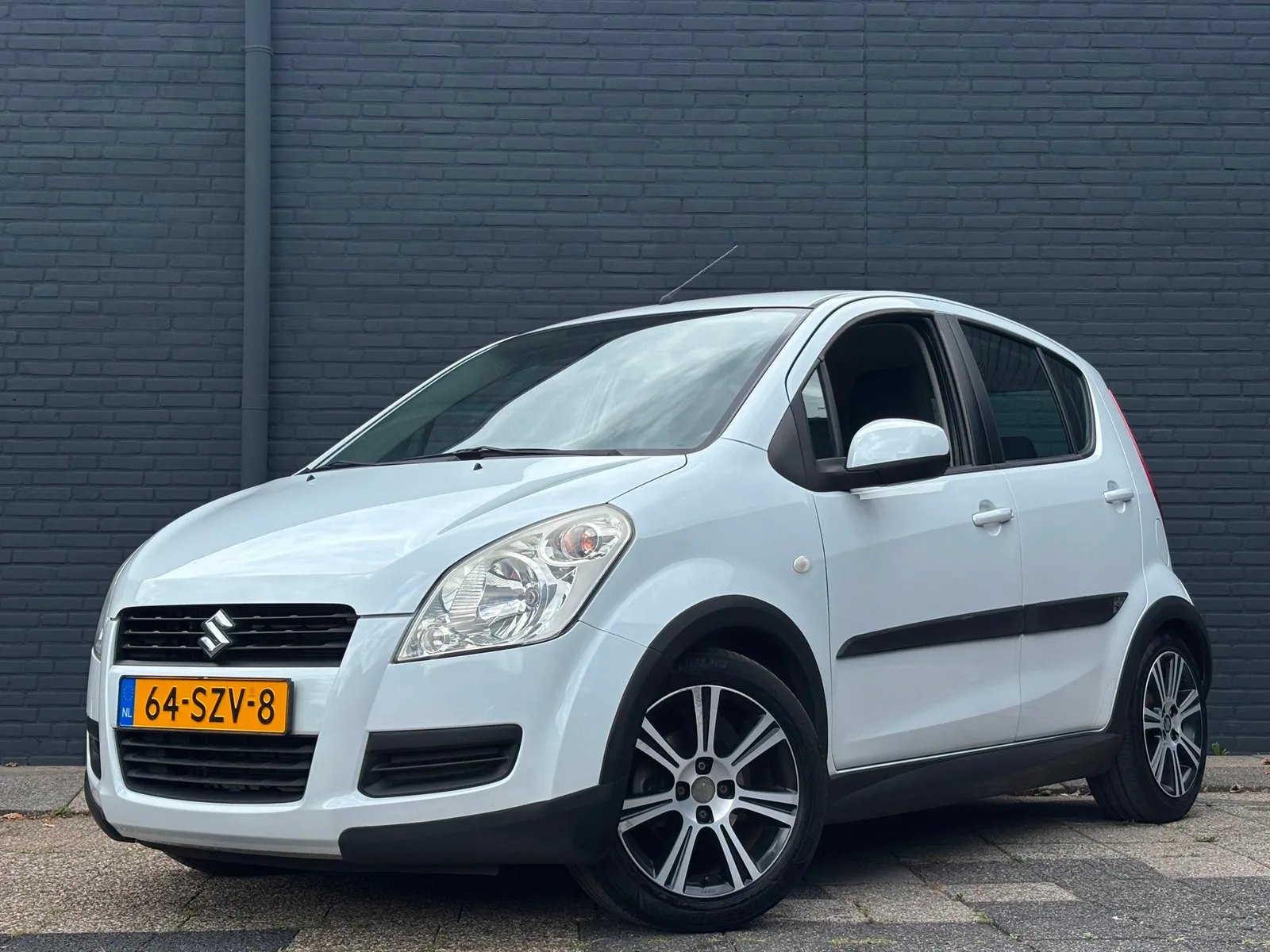 Suzuki Splash (2012) — foto 1