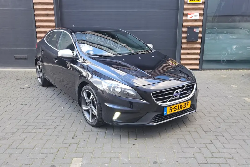 Volvo V40 (2013)