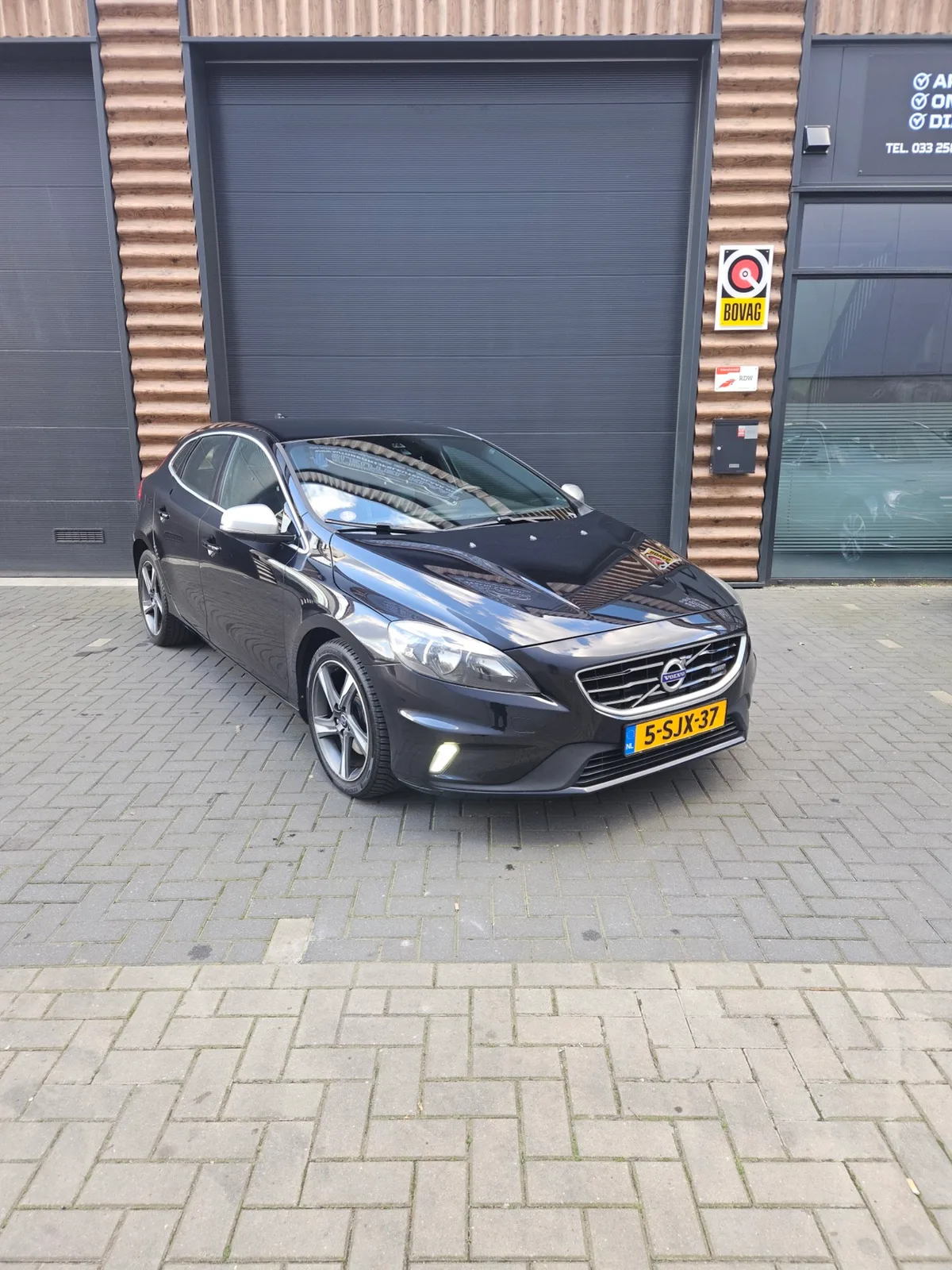 Volvo V40 (2013) — foto 1