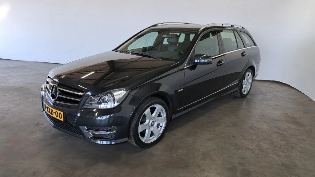 Mercedes-Benz C-Klasse (2013) — foto 1