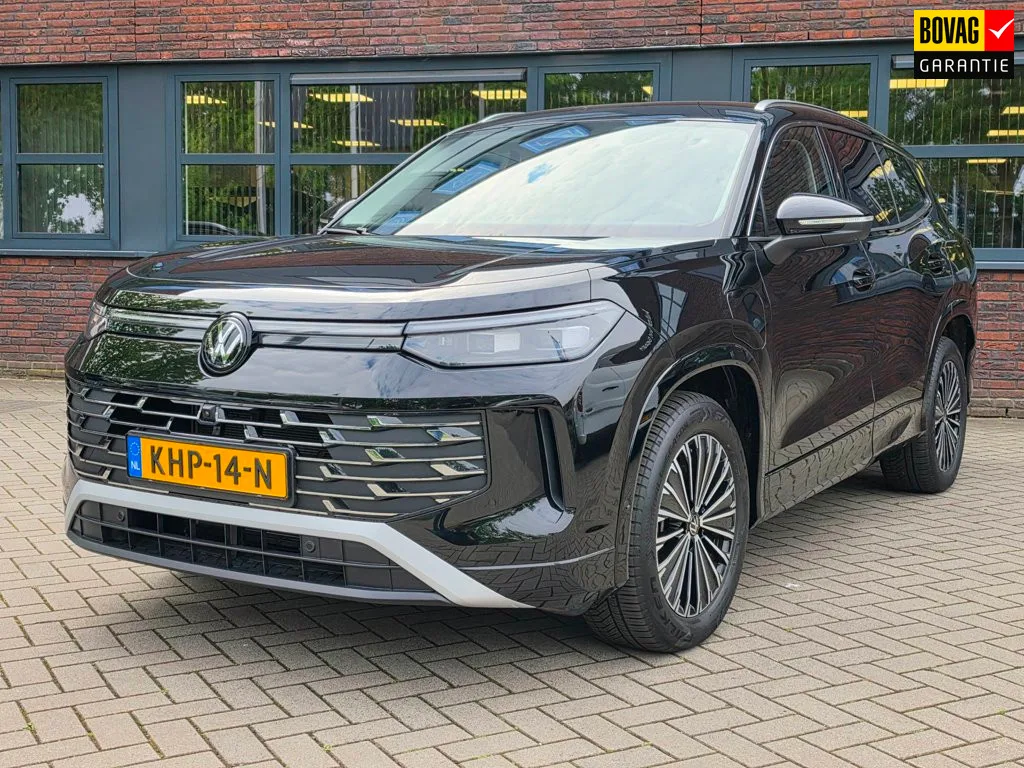 Volkswagen Tayron (2025) — foto 1