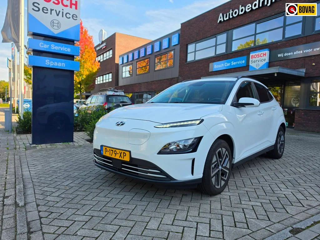 Hyundai Kona (2022) — foto 1