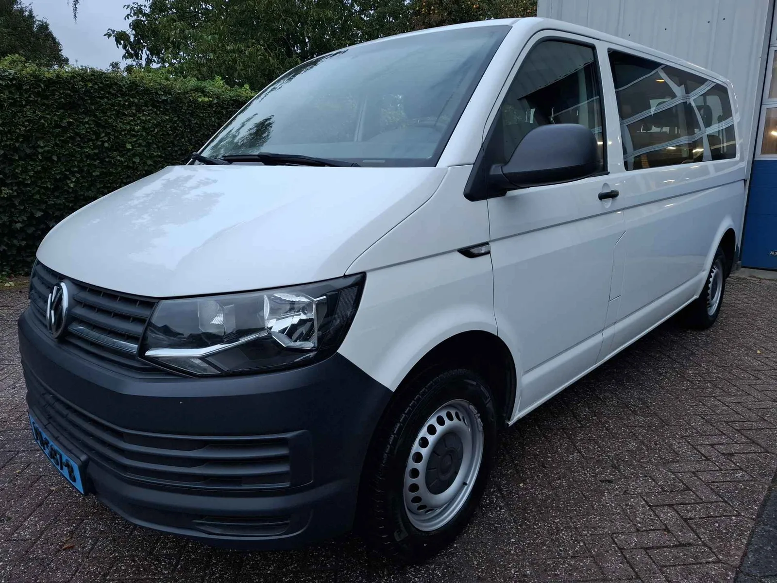 Volkswagen Transporter (2017) — foto 1