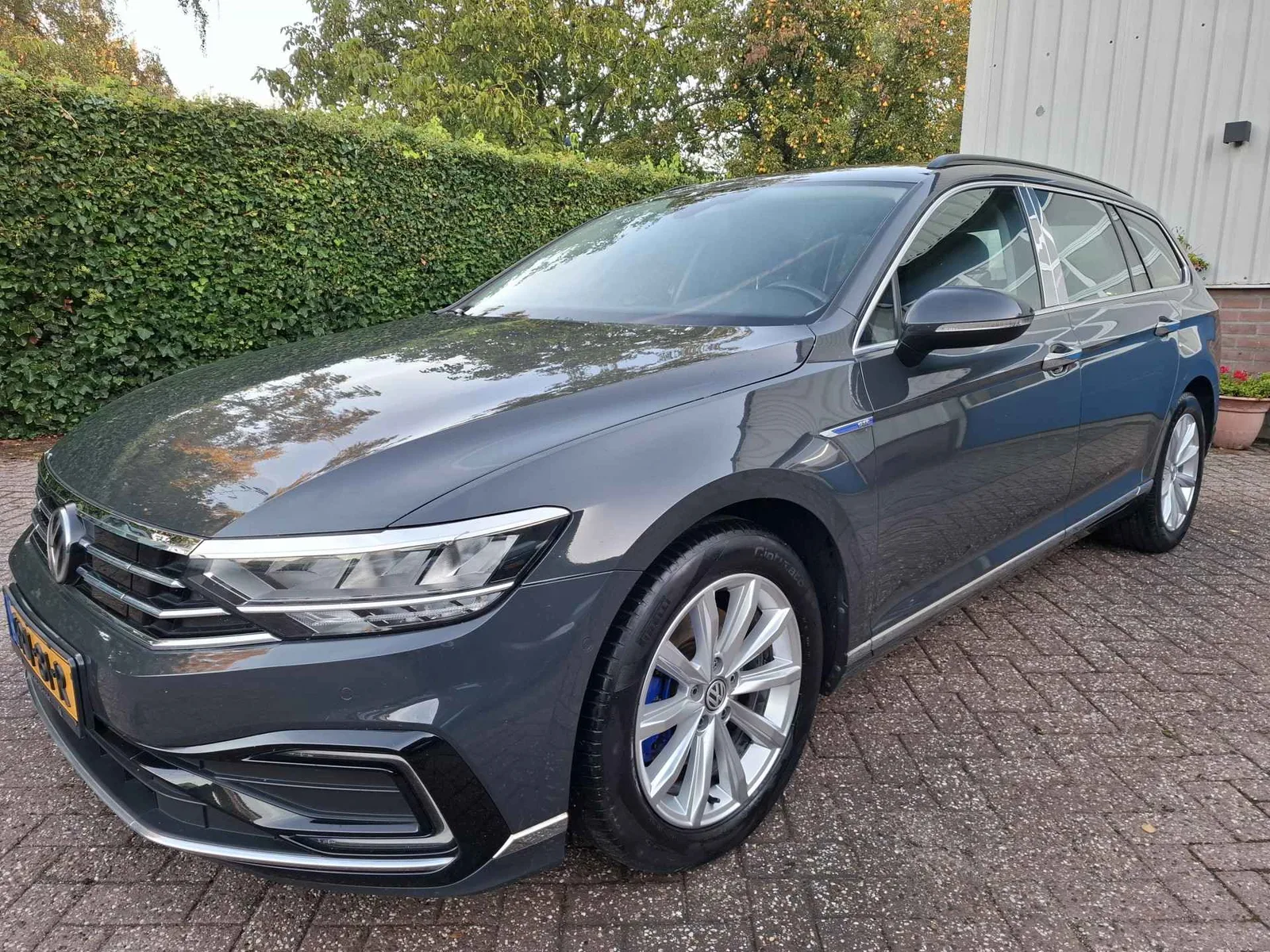 Volkswagen Passat (2020) — foto 1