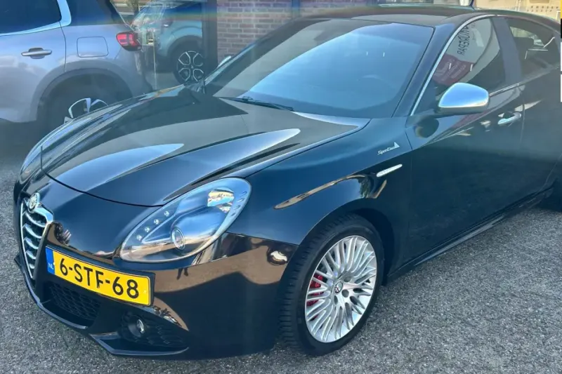 Alfa Romeo Giulietta (2013)