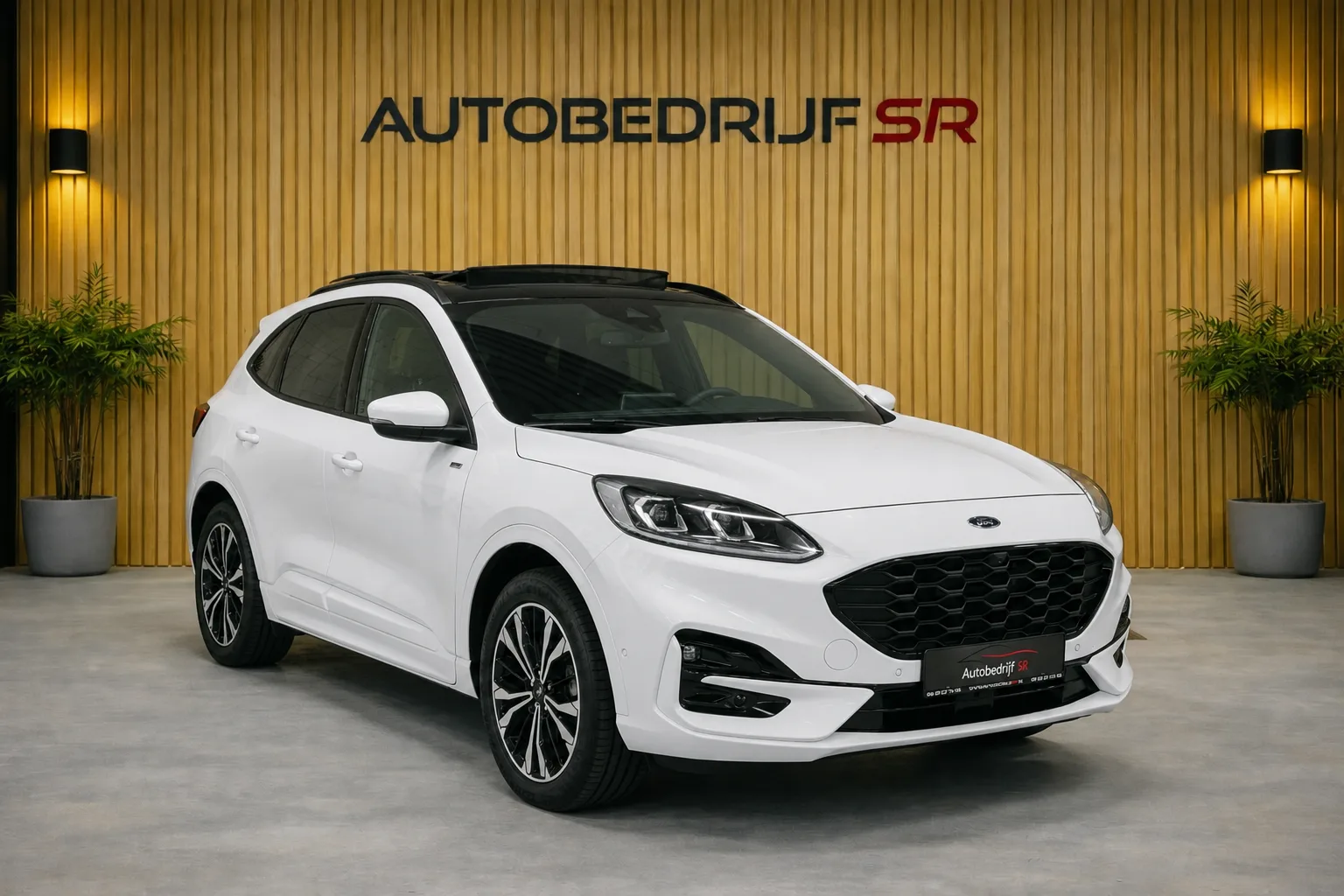Ford Kuga (2021) — foto 1