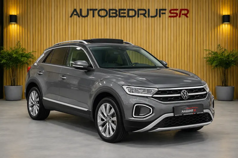 Volkswagen T-Roc (2023)