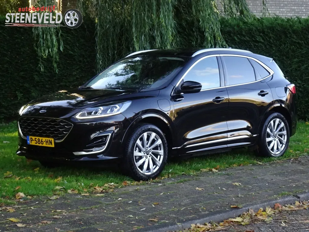 Ford Kuga (2022) — foto 1