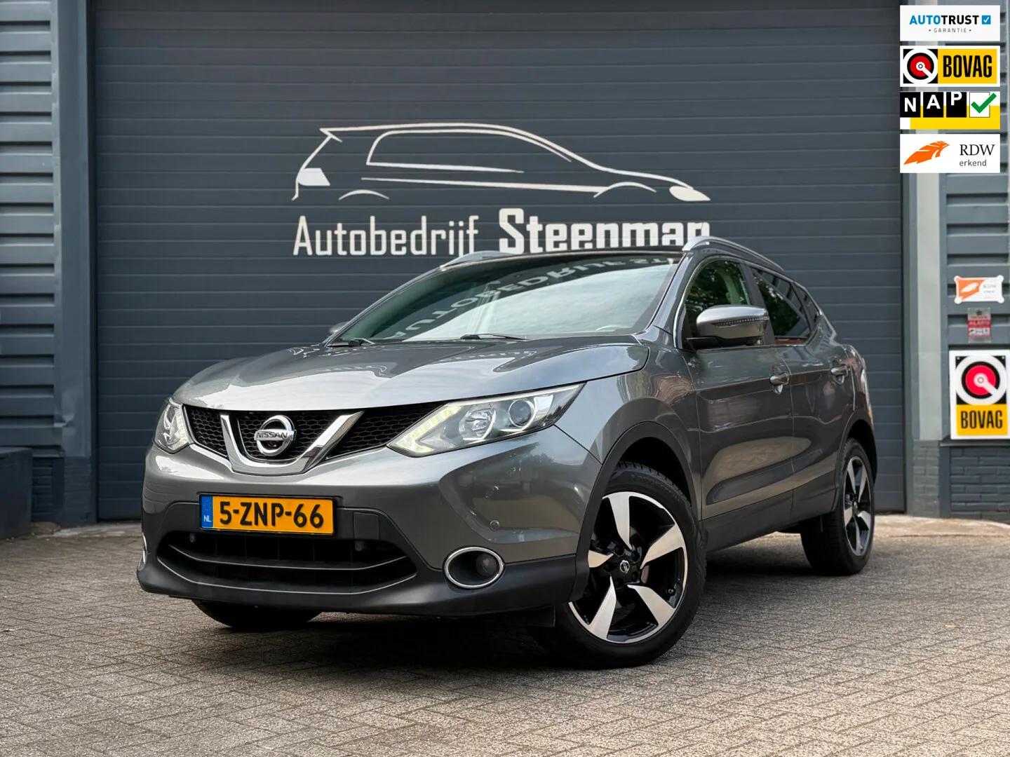 Nissan Qashqai (2015) — foto 1