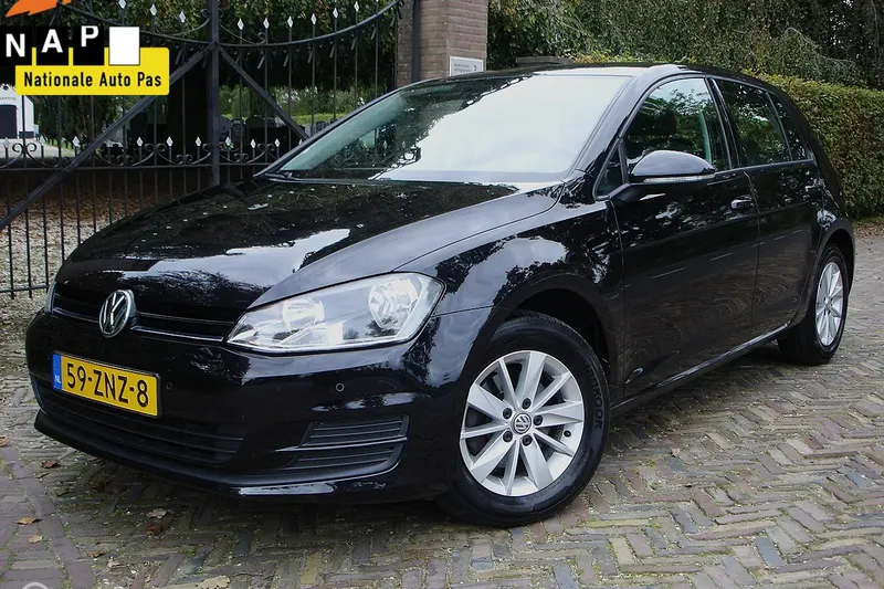 Volkswagen Golf (2013)
