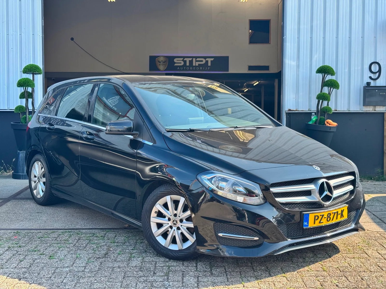 Mercedes-Benz B-Klasse (2017) — foto 1