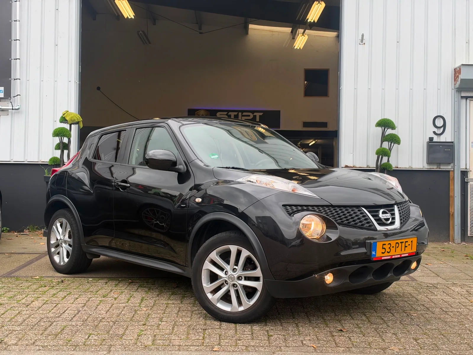 Nissan Juke (2011) — foto 1