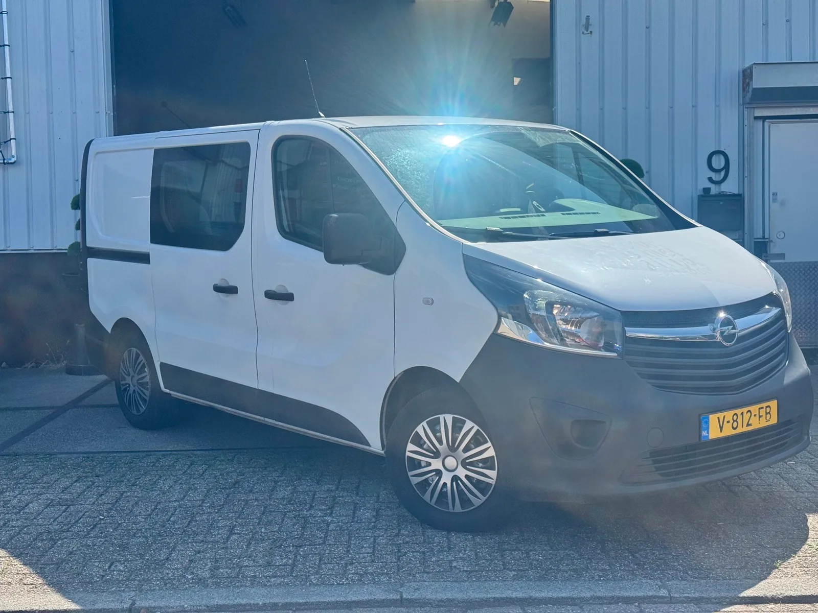 Opel Vivaro (2017) — foto 1