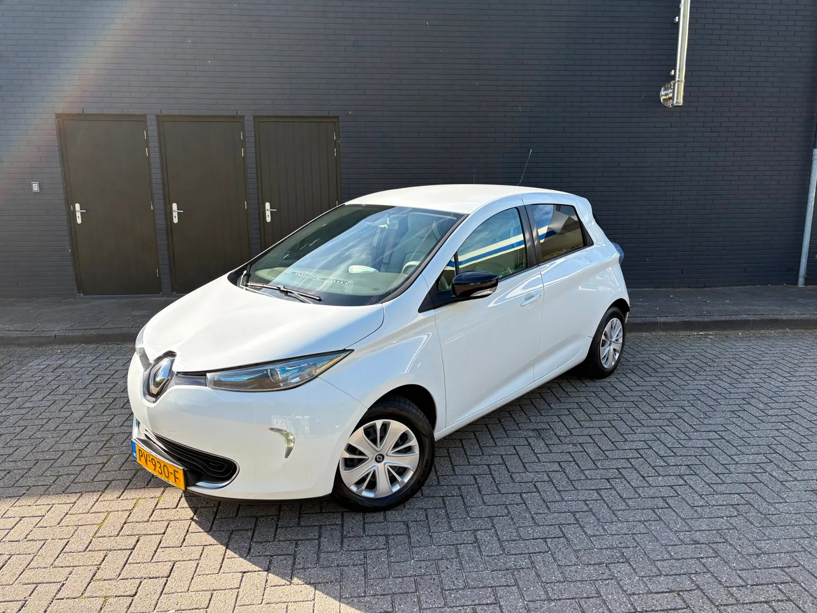 Renault Zoé (2017) — foto 1