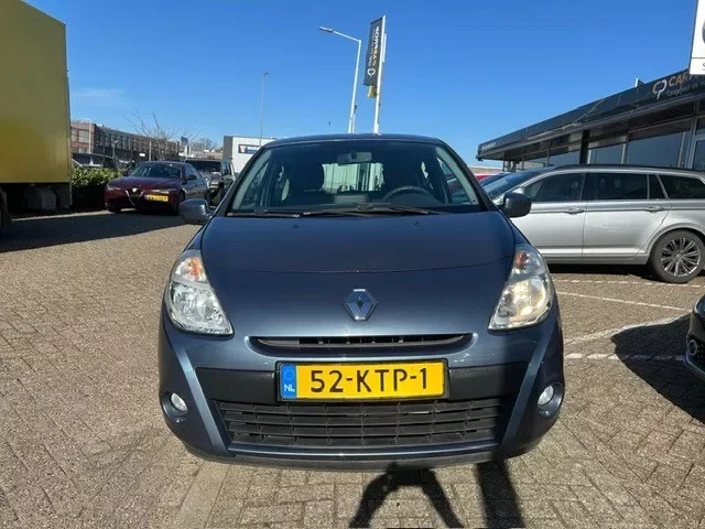 Renault Clio (2010) — foto 1