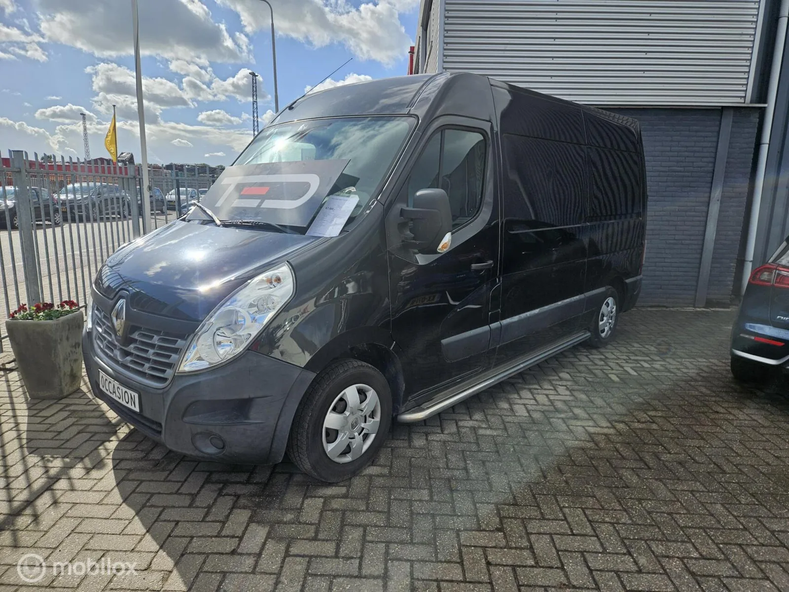 Renault Master (2016) — foto 1