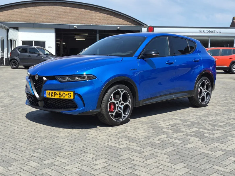 Alfa Romeo Tonale (2023) — foto 1