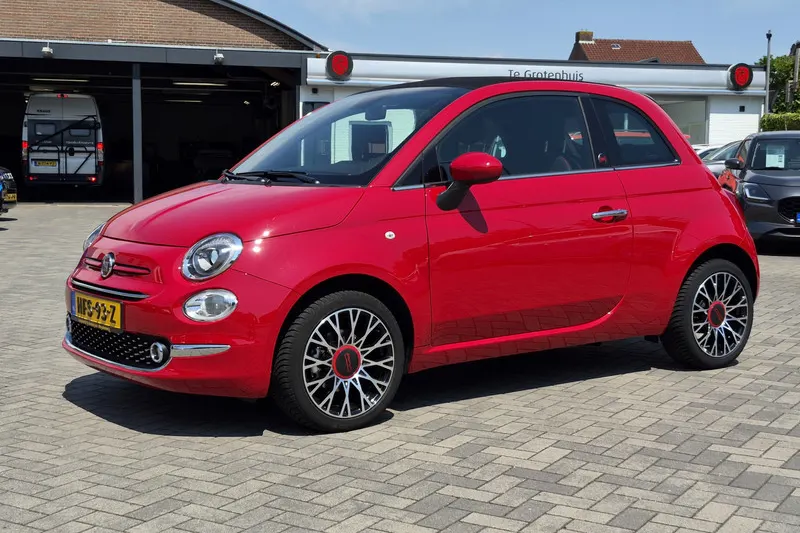 Fiat 500C (2024)
