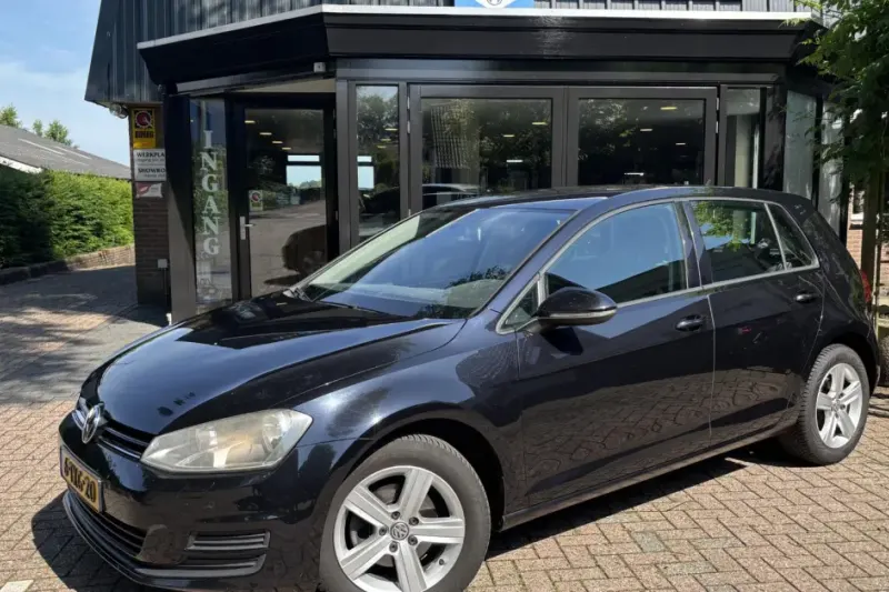 Volkswagen Golf (2013)