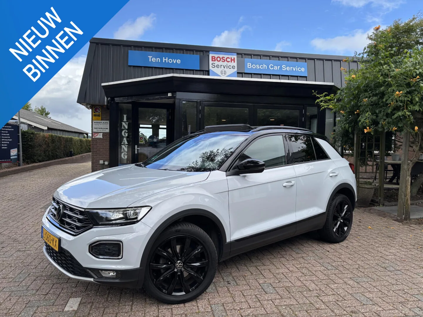 Volkswagen T-Roc (2021) — foto 1