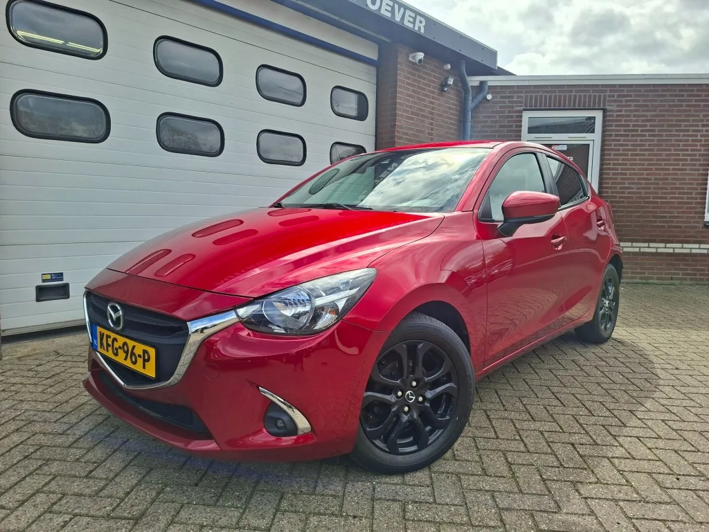 Mazda 2 (2018) — foto 1