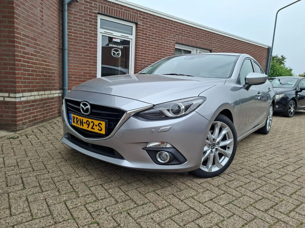 Mazda 3 (2014) — foto 1