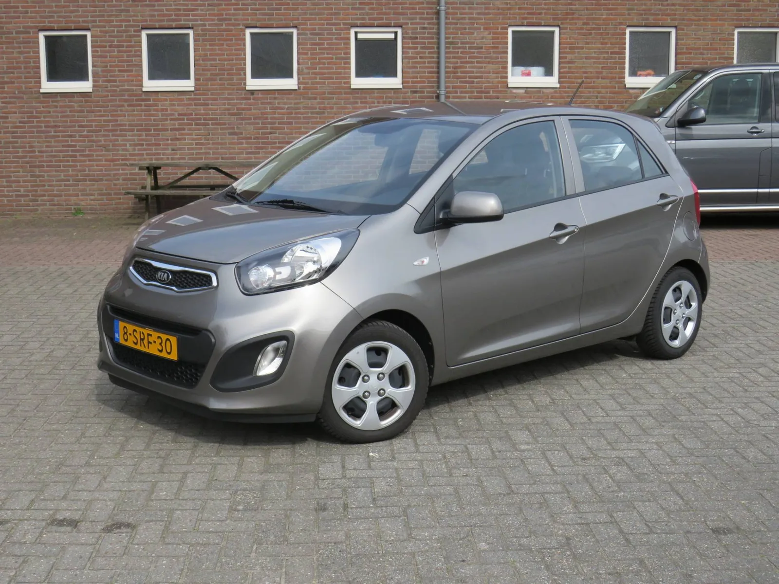Kia Picanto (2013) — foto 1